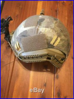 CUSTOM GUNFIGHTER DH-132A CVC BALLISTIC HELMET With WILCOX NVG AND RHINO MOUNT