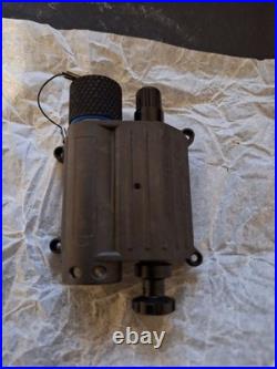 Nvg/pvs-14 Battery Compartment