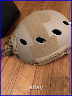 Ops Core Carbon Helmet Tan VAS with Wilcox L4 28300G24 NVG Mount Titanium M/L