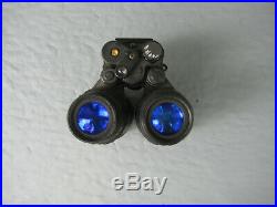 PVS 15 night vision goggles