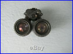 PVS 15 night vision goggles