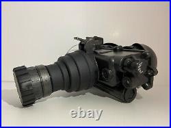 PVS-7 B/D Night Vision Goggles Kit. NO IMAGE TUBE