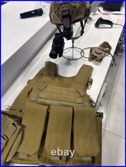 Tactical Military Helmet Real Night Vision Goggles And Military Vest / Radio