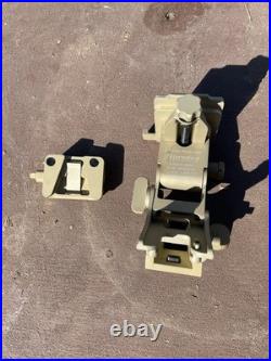 USGI Norotos AKA2 NVG Mount Dovetail Attachment And Bayonet Adapter Tan USGI Norotos AKA2 NVG Mount Dovetail Attachment And Bayonet Adapter Tan